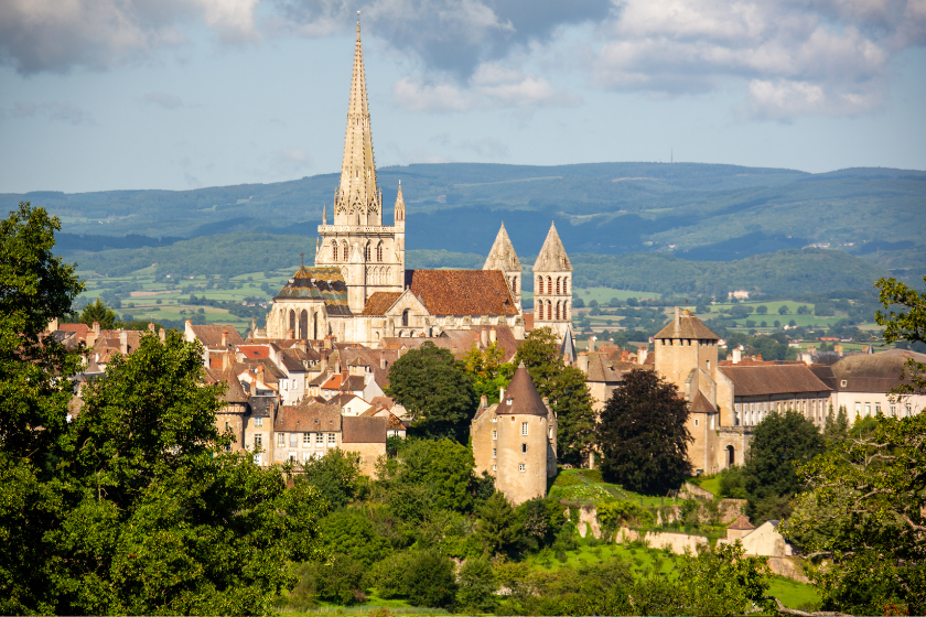 où partir en août France éviter la foule Morvan Bourgogne Franche Comté