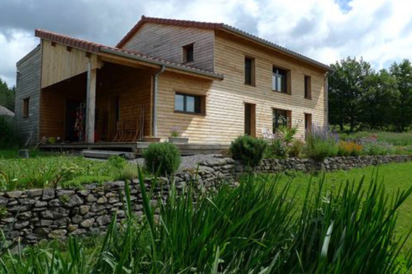 Maison-ecologique-vacances-famille-echange-de-maison-Haute-Loire