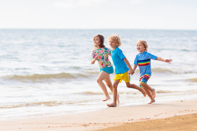 Que-faire-a-Nimes-en-Famille-Plage-Boucanets-grau-du-roi