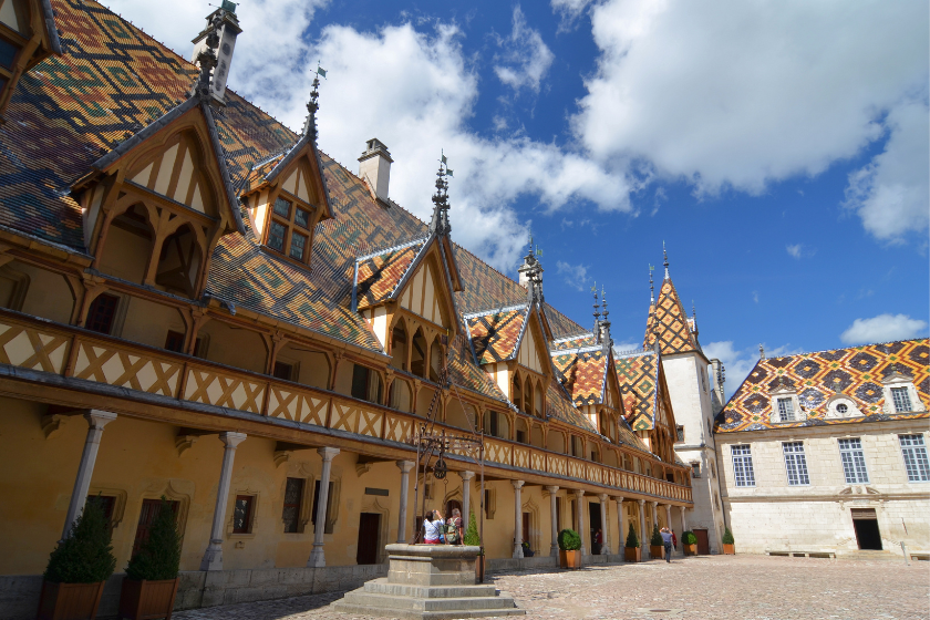 Où partir en France en septembre Beaune
