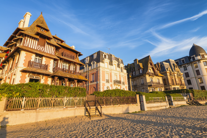 Où partir en France en mars Deauville