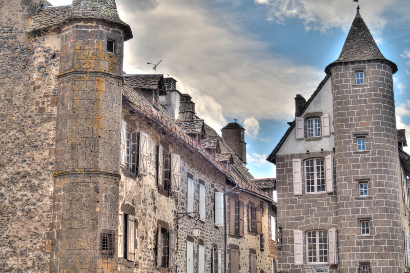 village médiéval Auvergne