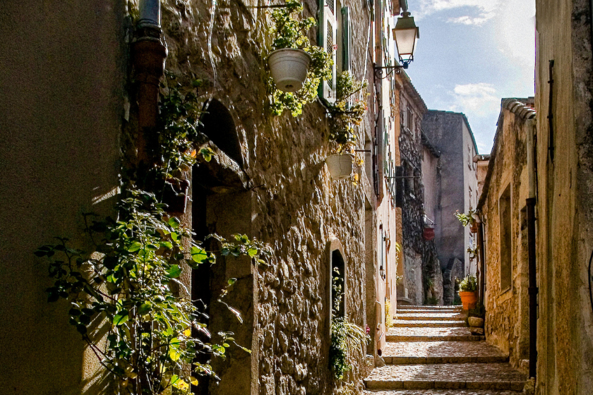carte des plus beaux villages de france sainte agnès