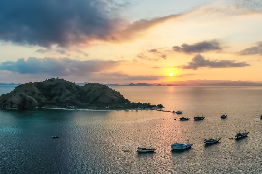 plus beau coucher de soleil au monde indonesie