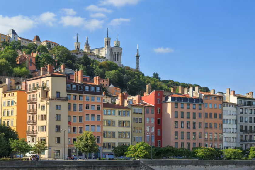Vacances senior solo passer un week-end à Lyon