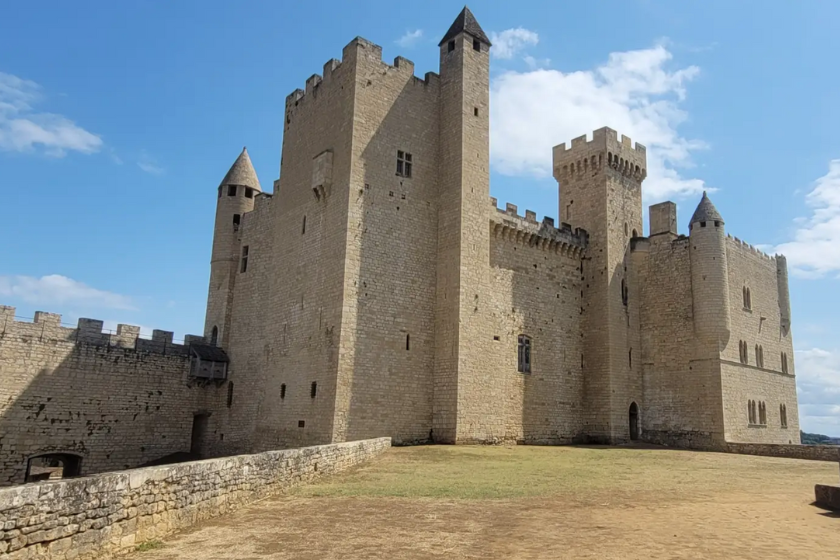 Que faire en Dordogne visiter chateau de Beynac