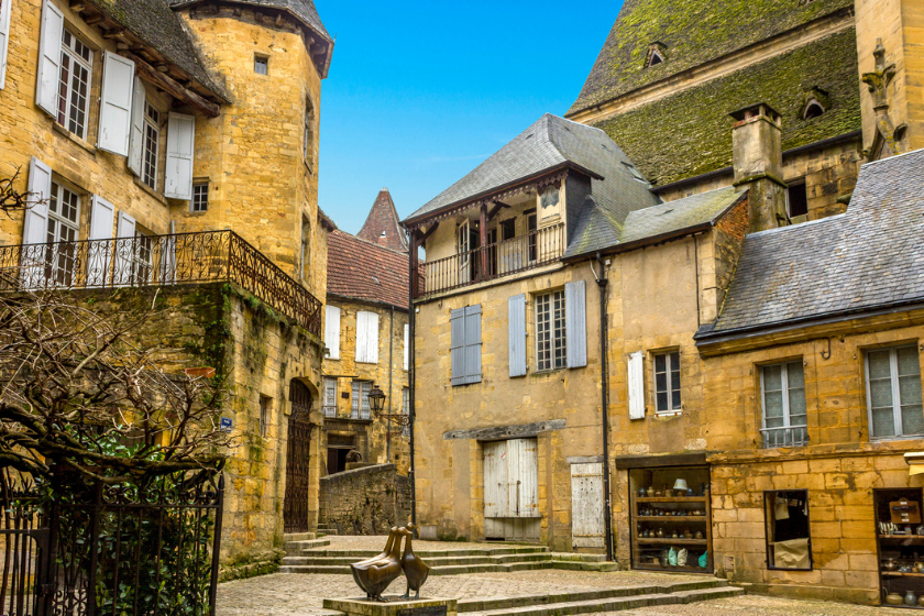 Où partir en juillet Sarlat