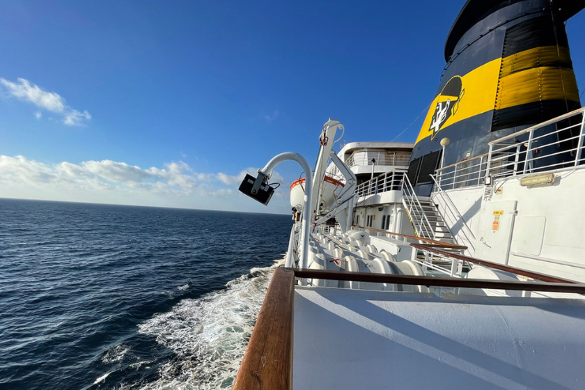 Partir en Corse pas cher comparer pour trouver le transport idéal