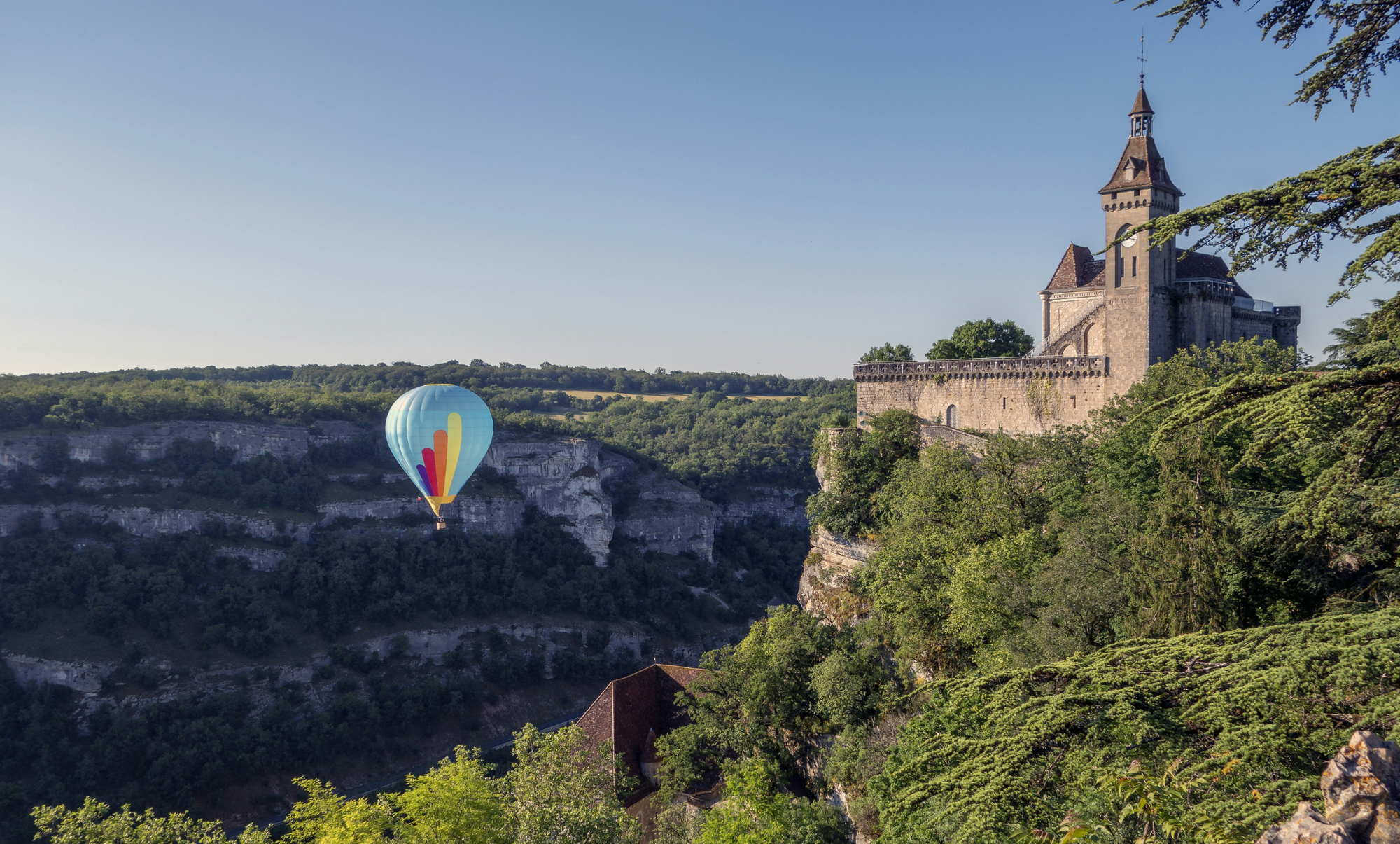 Faire de la montgolfière au-dessus de Rocamadour