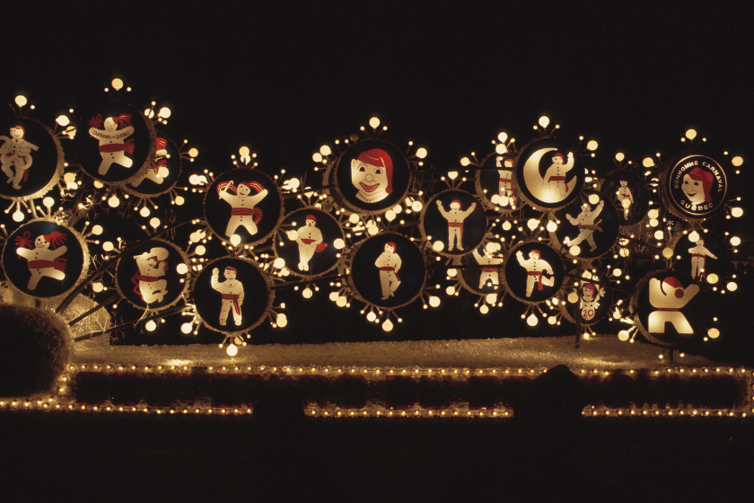 Le bonhomme carnaval est la mascotte du Carnaval de Québec