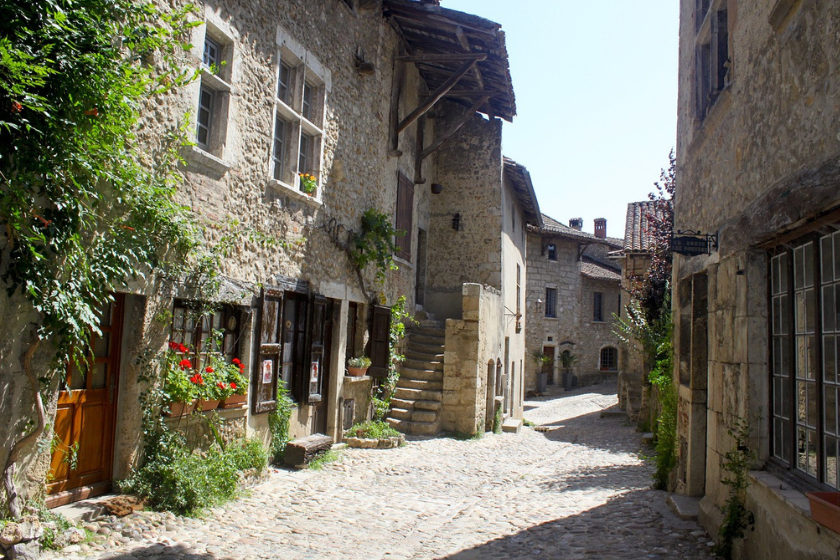 que faire autour de lyon en famille