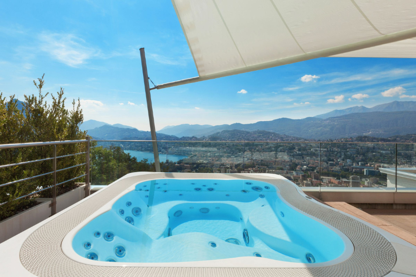 Jacuzzi en amoureux pas cher hébergement avec HomeExchange
