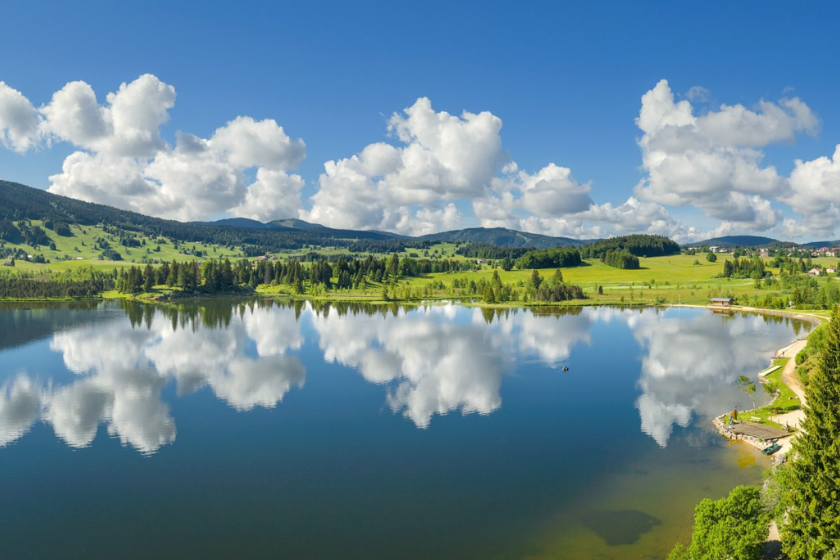 activités dans le jura en été