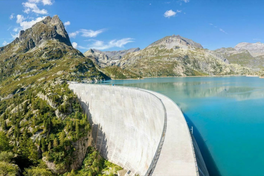Plus beaux lacs de Suisse Lac d'Emosson