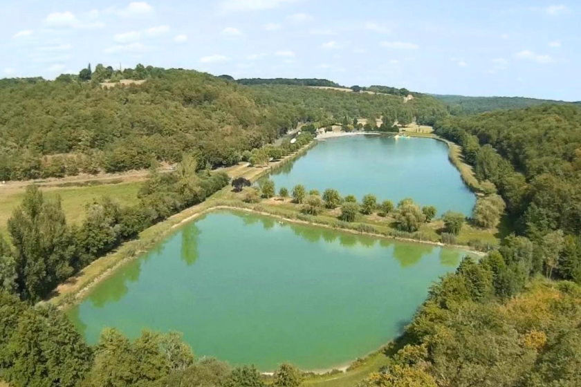 plus beaux lacs de Dordogne Le Lac et l'Étang de Tamniès