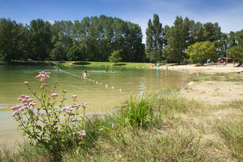 Top 10 des plus beaux lacs et lieux de baignade de la Drôme Les deux lacs de l'Ove Blanc