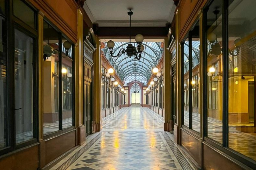 Paris la nuit visiter les plus beaux passages et galeries