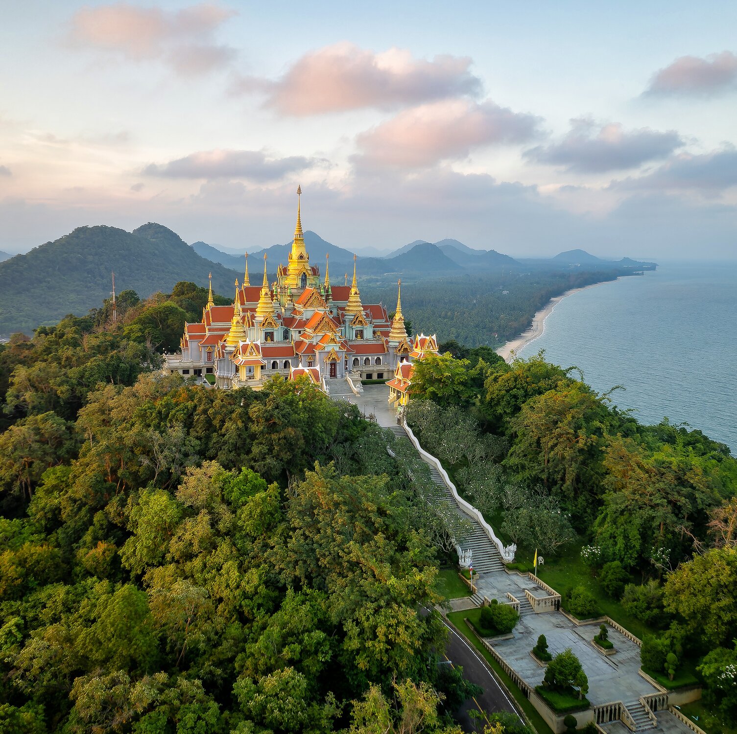 Phuket en échange de maisons