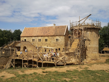 Visiter chantier médiéval de guédélon bourgogne